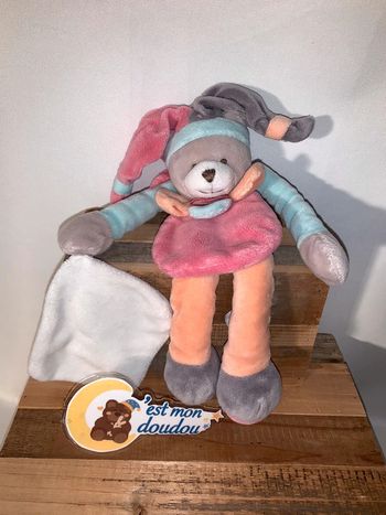 DDC05 doudou ours doudou et compagnie