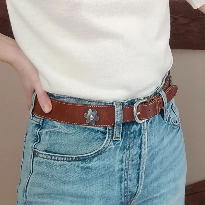 Ceinture cuir marron empiècements marguerites New Man - photo numéro 2