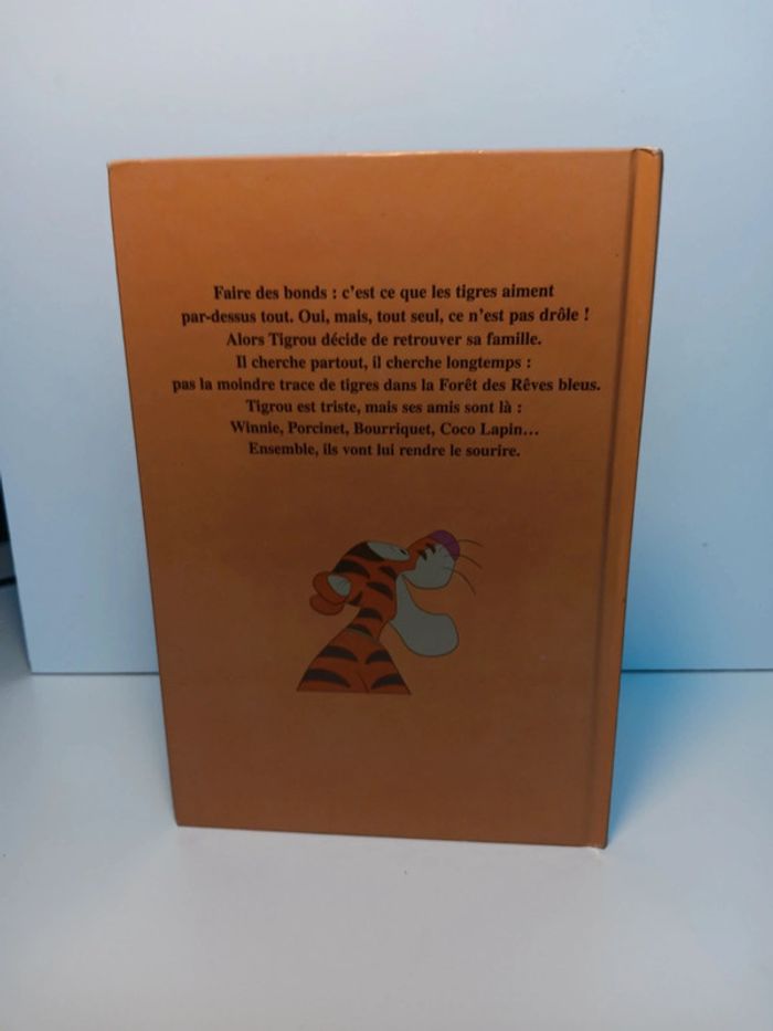 Livre Disney club du livre winnie l'ourson les aventures de tigrou - photo numéro 3