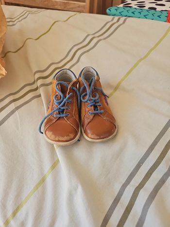 Chaussures taille 22