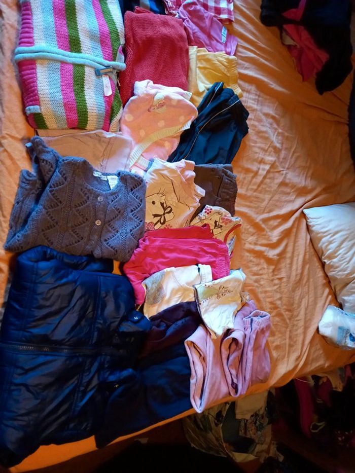 Lot 53 pièces fille 6 ans - photo numéro 4