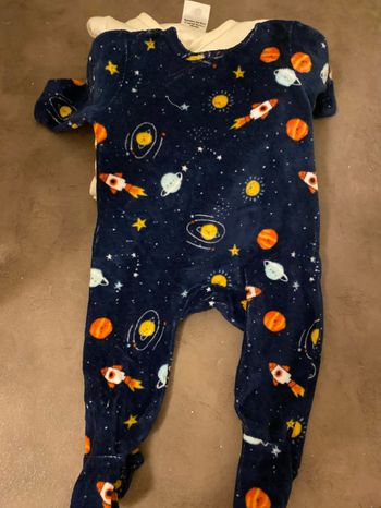 Pyjama ( l’espace)