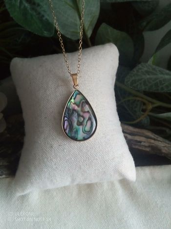Collier pendentif ormeaux abalone