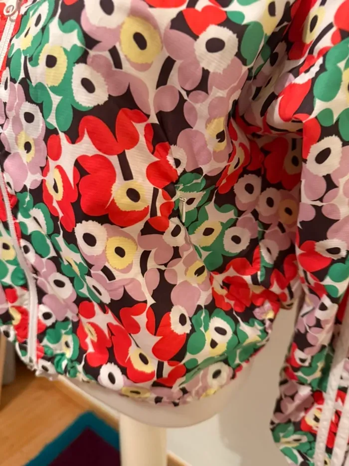 Veste en très bon état adidas taille 2XS - photo numéro 4