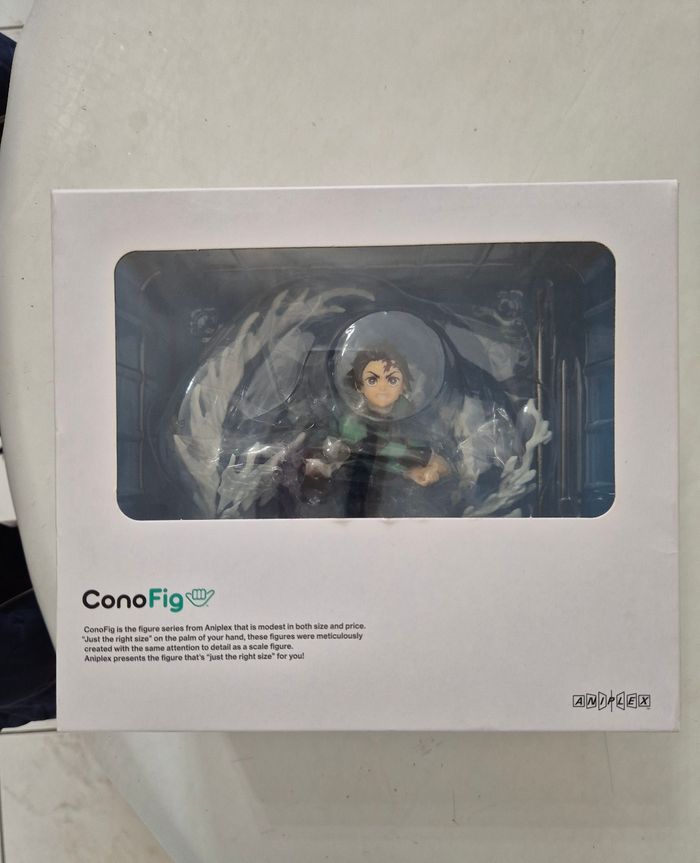 Figurine tanjiro Kamado démon slayer neuve Conofig