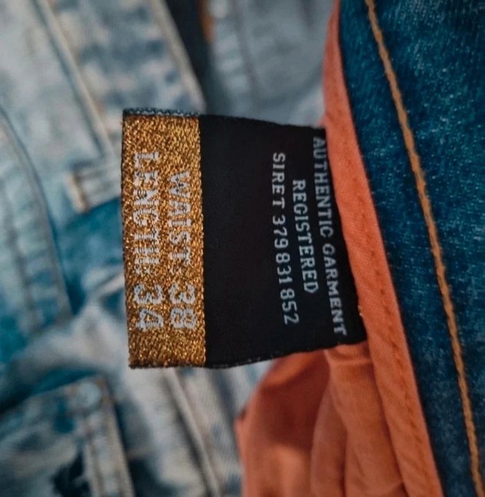Jeans effet délavé et troués taille 48FR - photo numéro 3