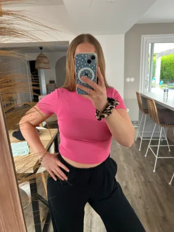 T-shirt court rose
