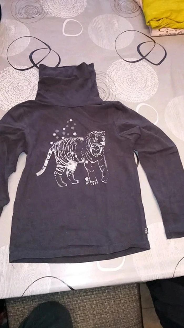 Col roulé okaïdi fille taille 5 ans bon état. - photo numéro 2