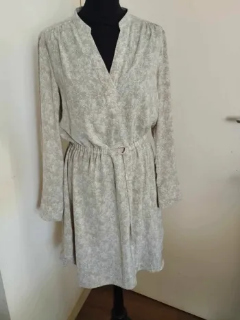 Jolie robe taille S
