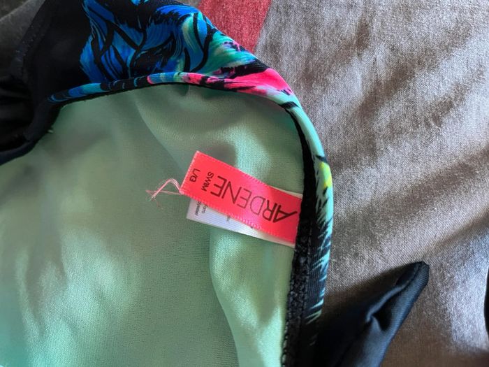 Maillot de bain 2 pièces - photo numéro 3