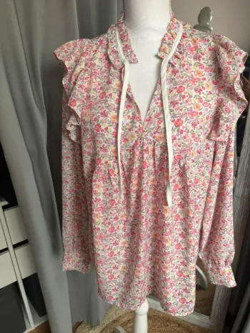 Blouse fleurie