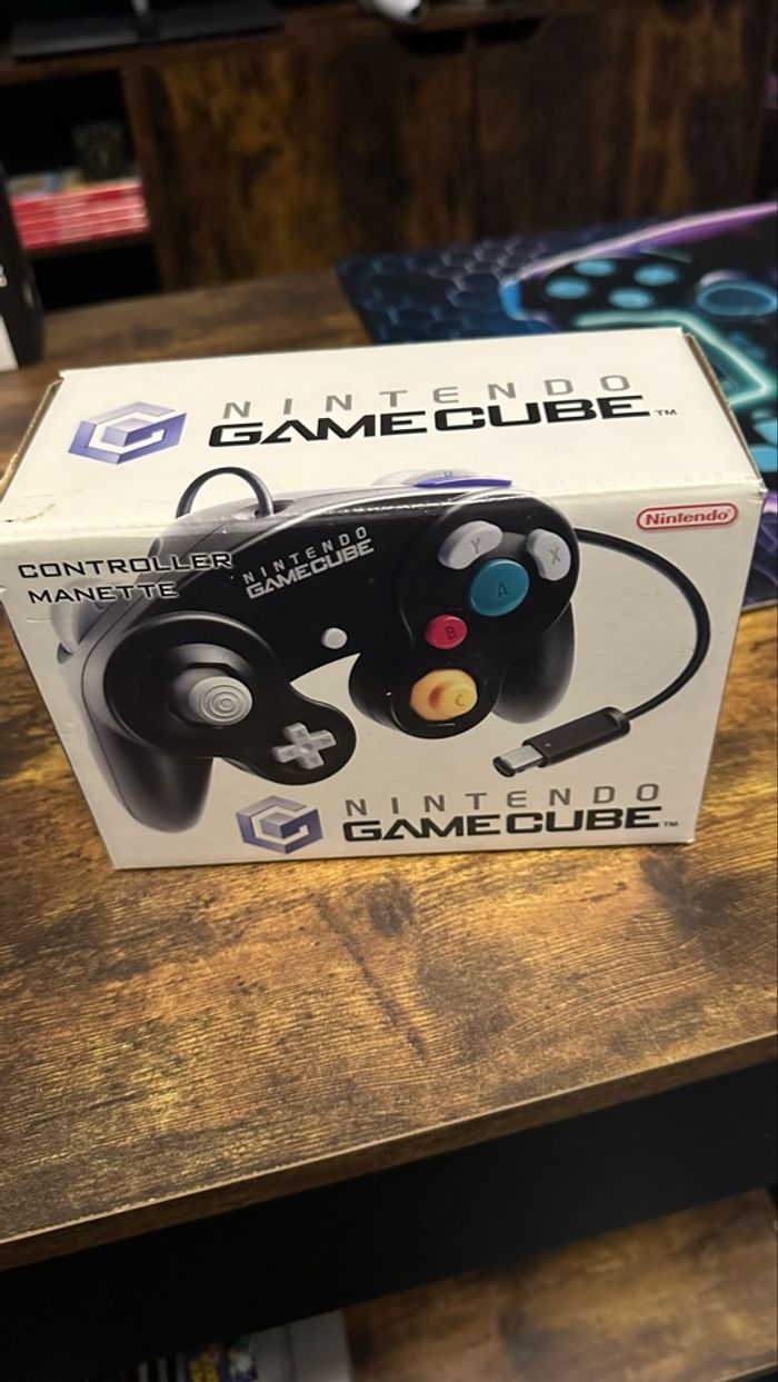 Manette Gamecube Officiel en boîte - photo numéro 5