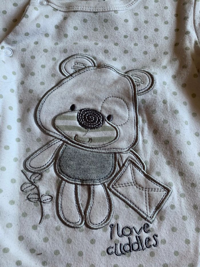 Pyjama blanc - photo numéro 2