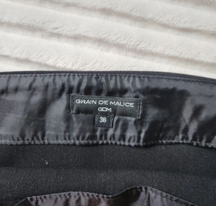 Jupe courte noire Grain de Malice – Taille 36 – Chic et basique - photo numéro 3