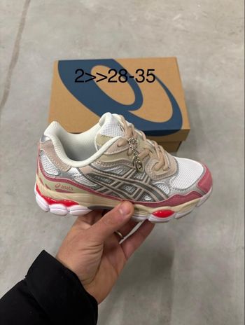 Asics gel nyc enfants rose blanche 33