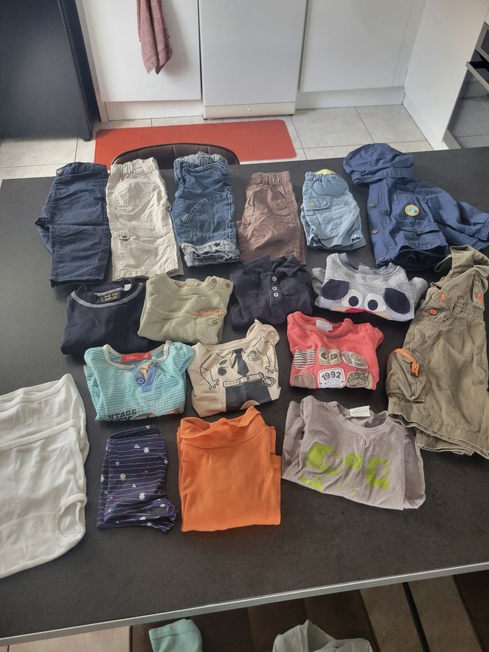 Lot vêtements garçons 12 mois
