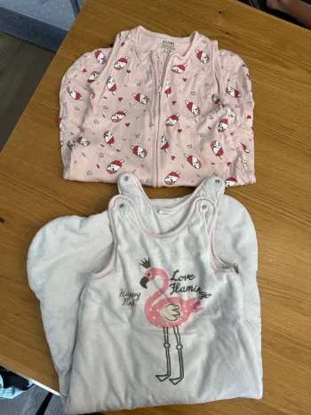 Lot de 2 gigoteuse
