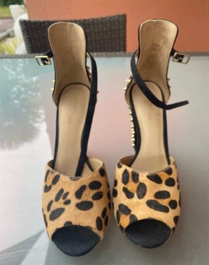 Chaussures talons - photo numéro 6