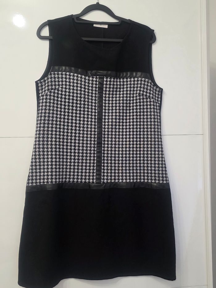Robe courte - photo numéro 4