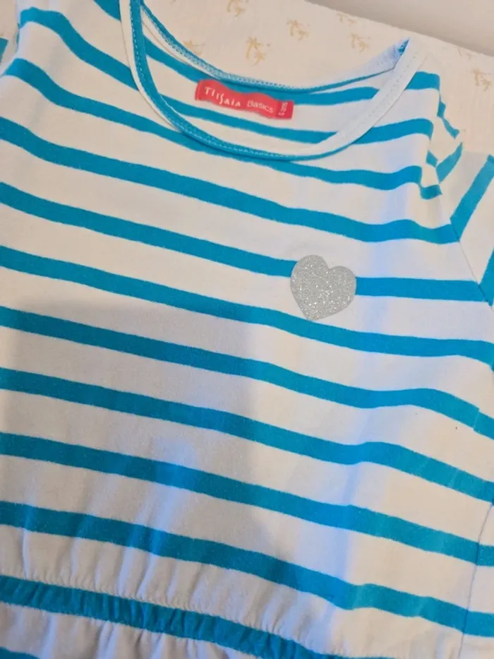 Robe. - photo numéro 2