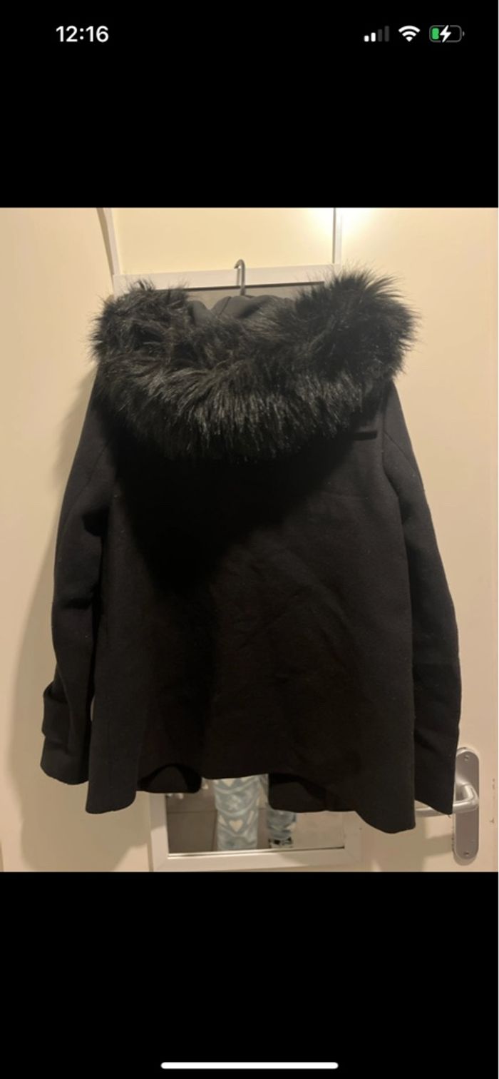 Veste Zara, noire, capuche fourrure - photo numéro 2