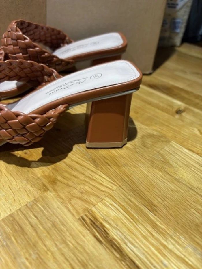 sandales femme marron taille 36 neuves - photo numéro 4