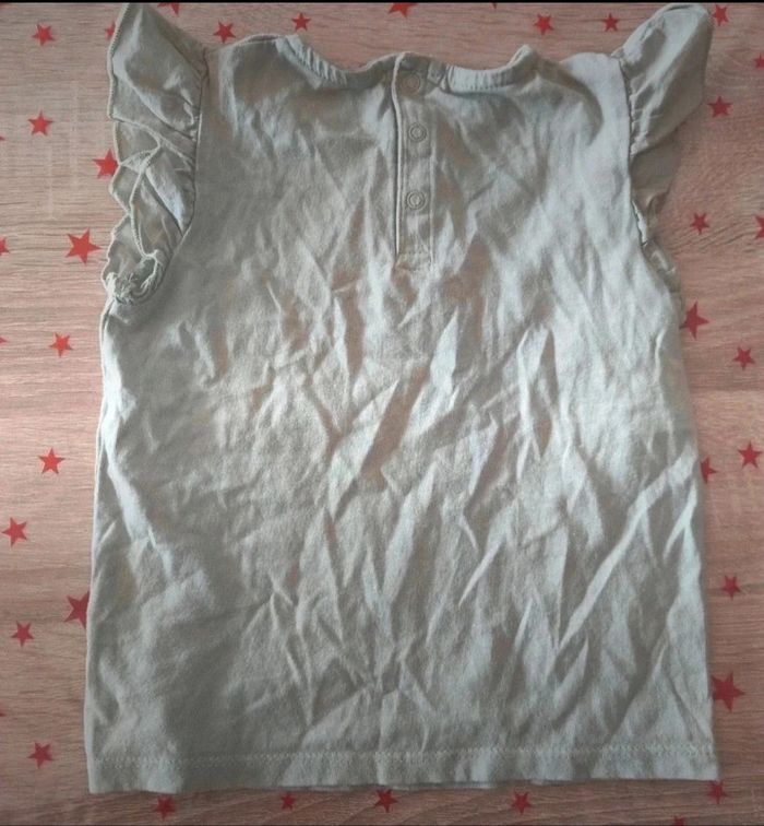 T-shirt 2 ans. - photo numéro 7