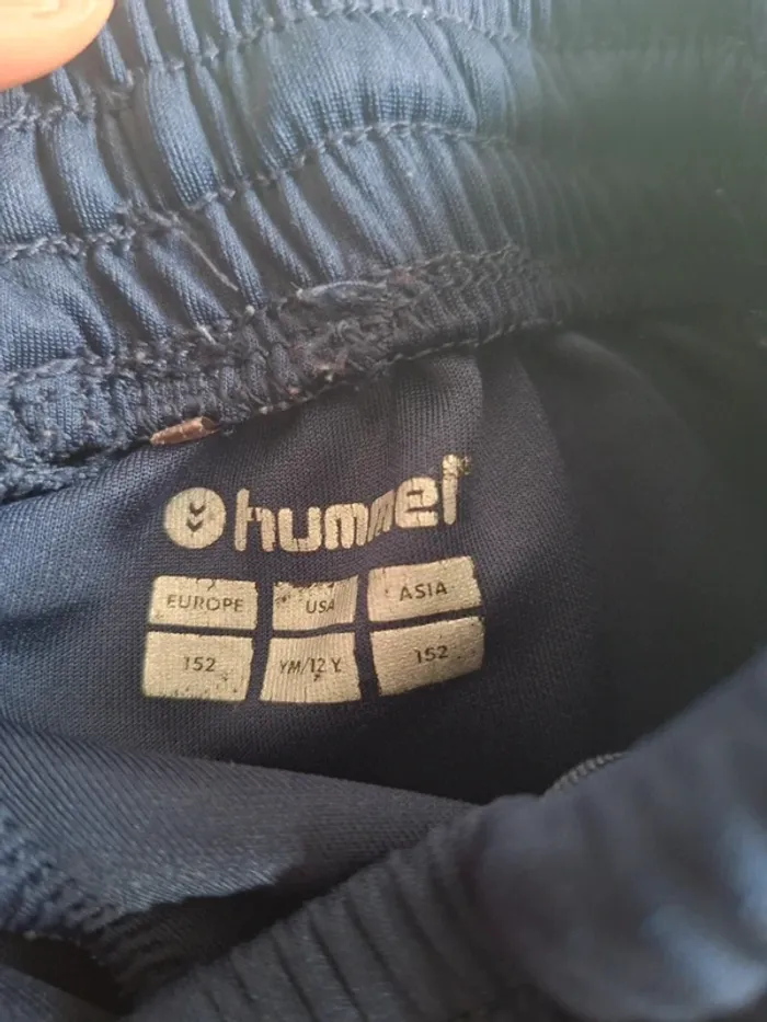 Pantalon de sport Hummel bleu marine - taille 12 ans / 152 cm - neuf - photo numéro 4