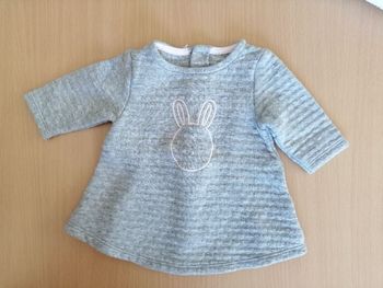 Robe grise