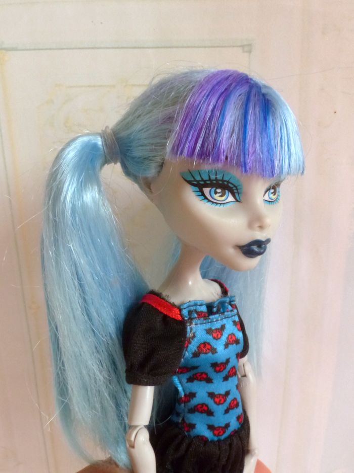 Monster High Ghoulia Yelp - photo numéro 4