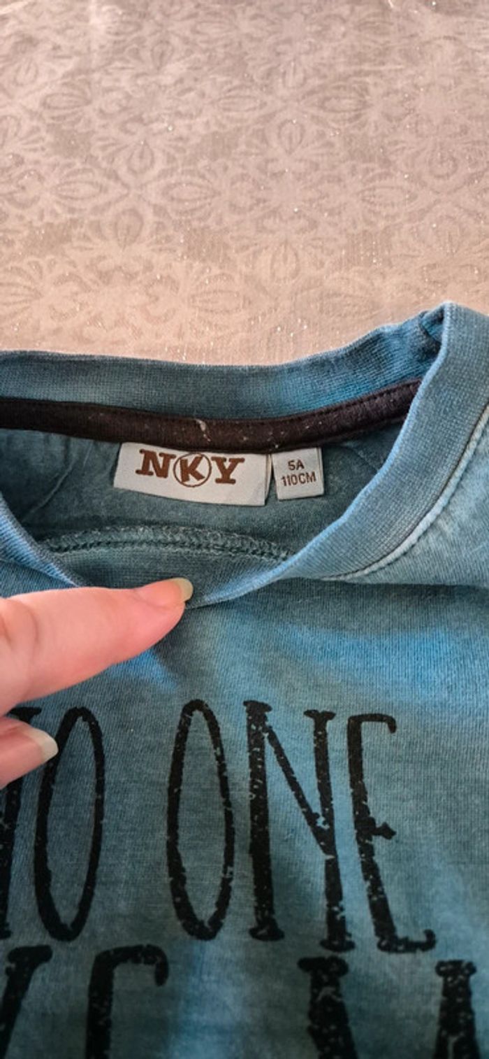 Tee-shirt NKY kiabi 5 ans - photo numéro 2