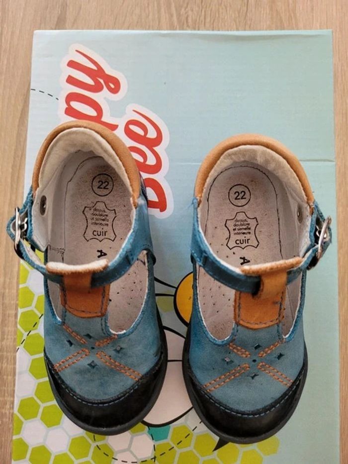 Chaussures en cuir garçon en 22 - photo numéro 2