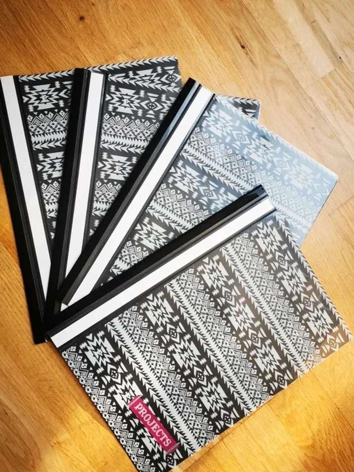 Lot de 4 porte documents
