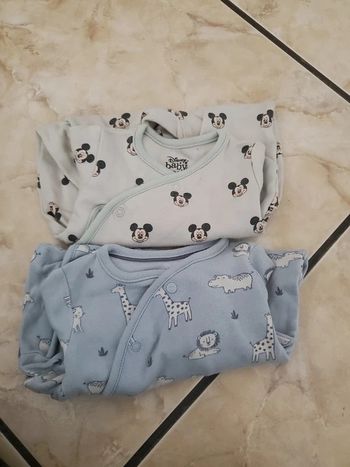 Lot de 2 pyjamas bebe 1 mois