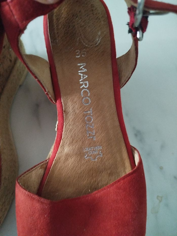 Chaussure Marco Tozzi taille 36 - photo numéro 2