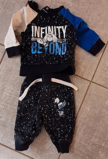 Ensemble disney buzz 3mois