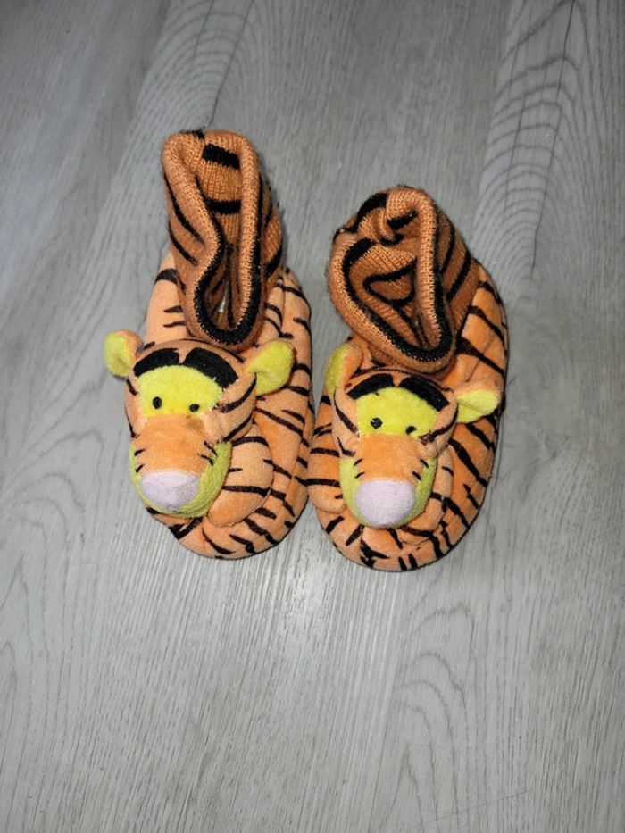 Pantoufles Tigrou taille 18/19