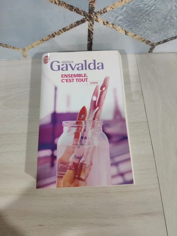 Livre poche ensemble c'est tout Gavalda