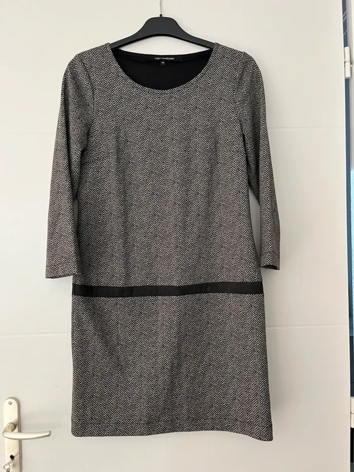 Robe à motifs la fée maraboutée taille  36 S