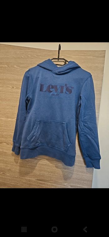 Sweat levi's