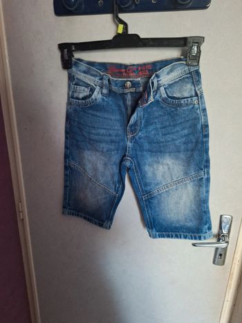 Bermuda Jean  9 10 ans