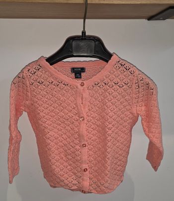 Gilet fin ajouré saumon 6 mois