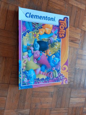 Puzzle  " trolls " 60 pieces