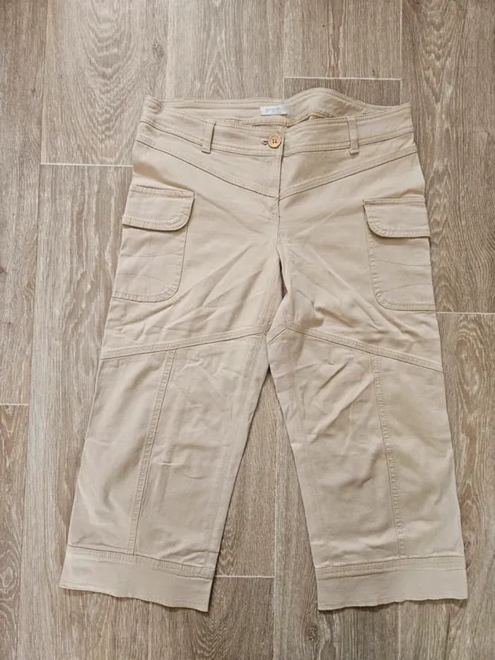 Pantacourt beige
