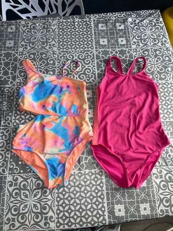 Maillot de bain neuf ans