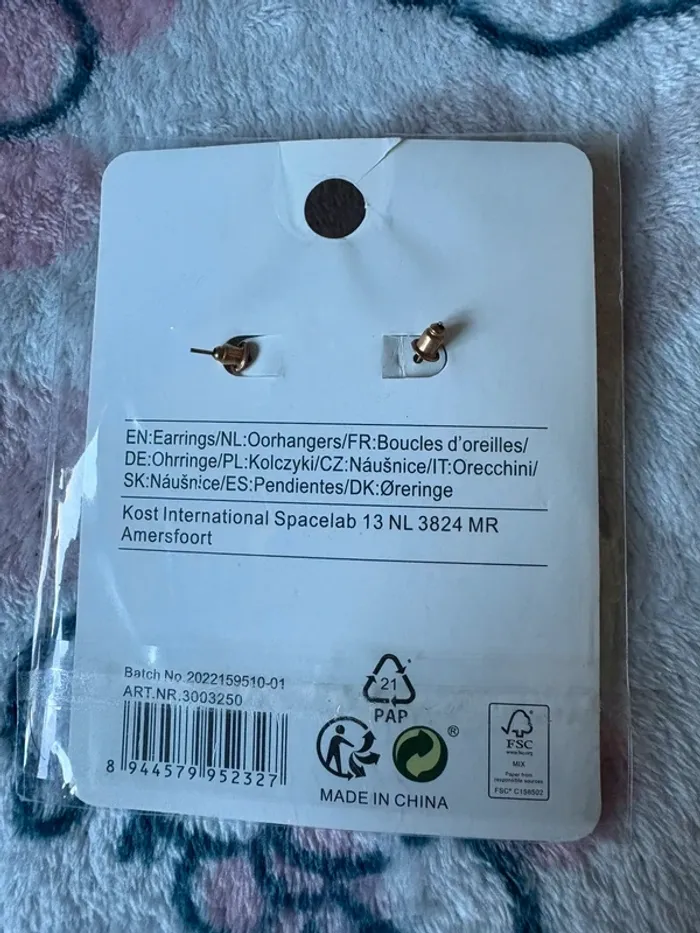 Boucles d’oreilles - photo numéro 4