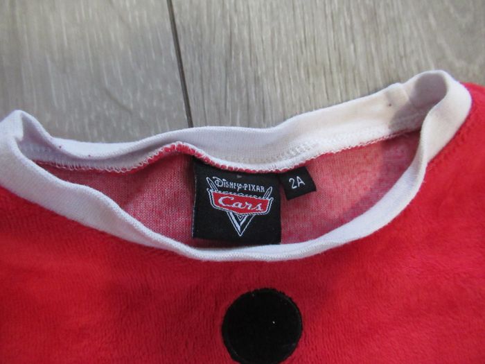 Pyjama rouge cars de noël en velours Disney Taille 24 mois - photo numéro 3