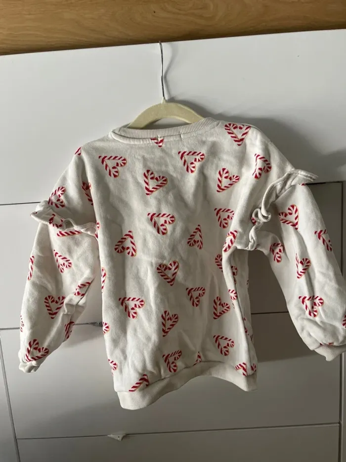 Sweat cœur vertbaudet neuf 5 ans - photo numéro 3
