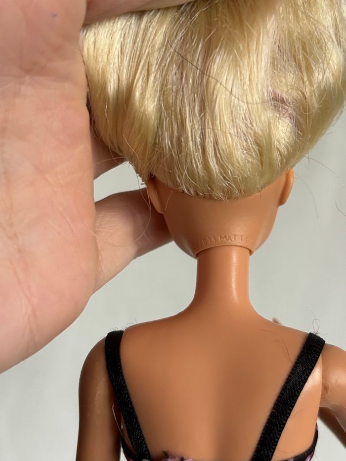 Poupée barbie - photo numéro 3