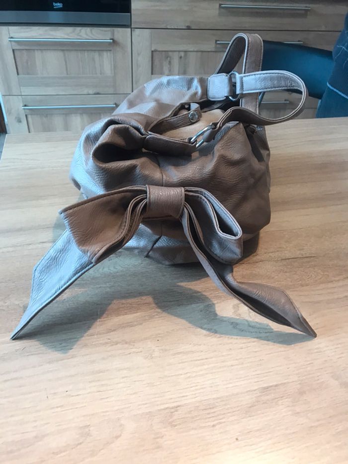 Sac neuf - photo numéro 2